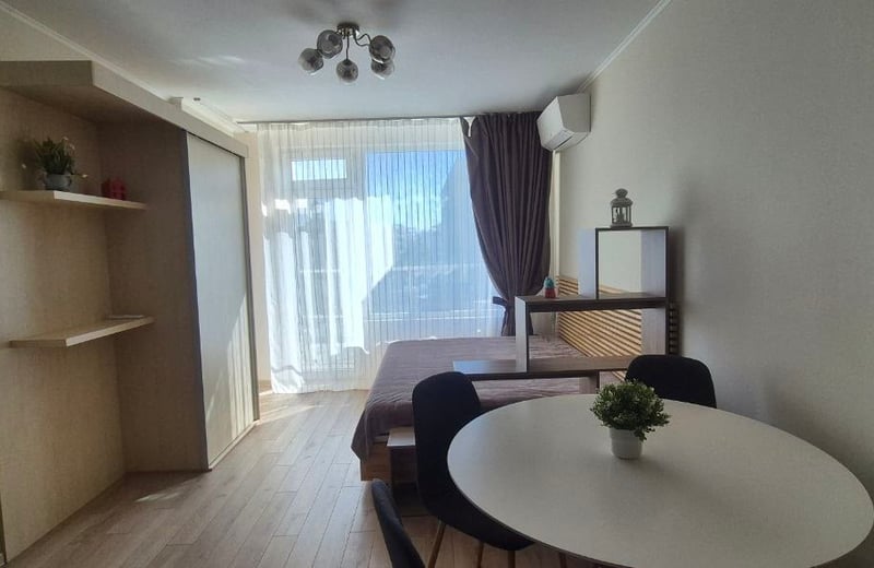 Miete einer 2-Zimmer-Wohnung am Meer in einer ruhigen Gegend von Varna, Bulgarien